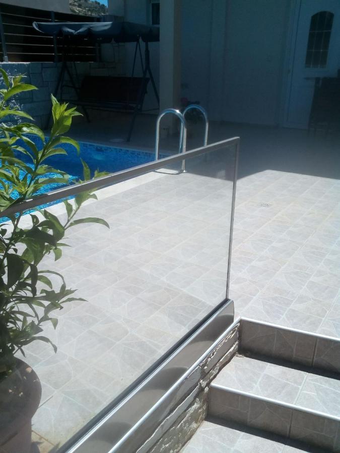 “Theeporto” Maisonette With Pool Gouves Extérieur photo
