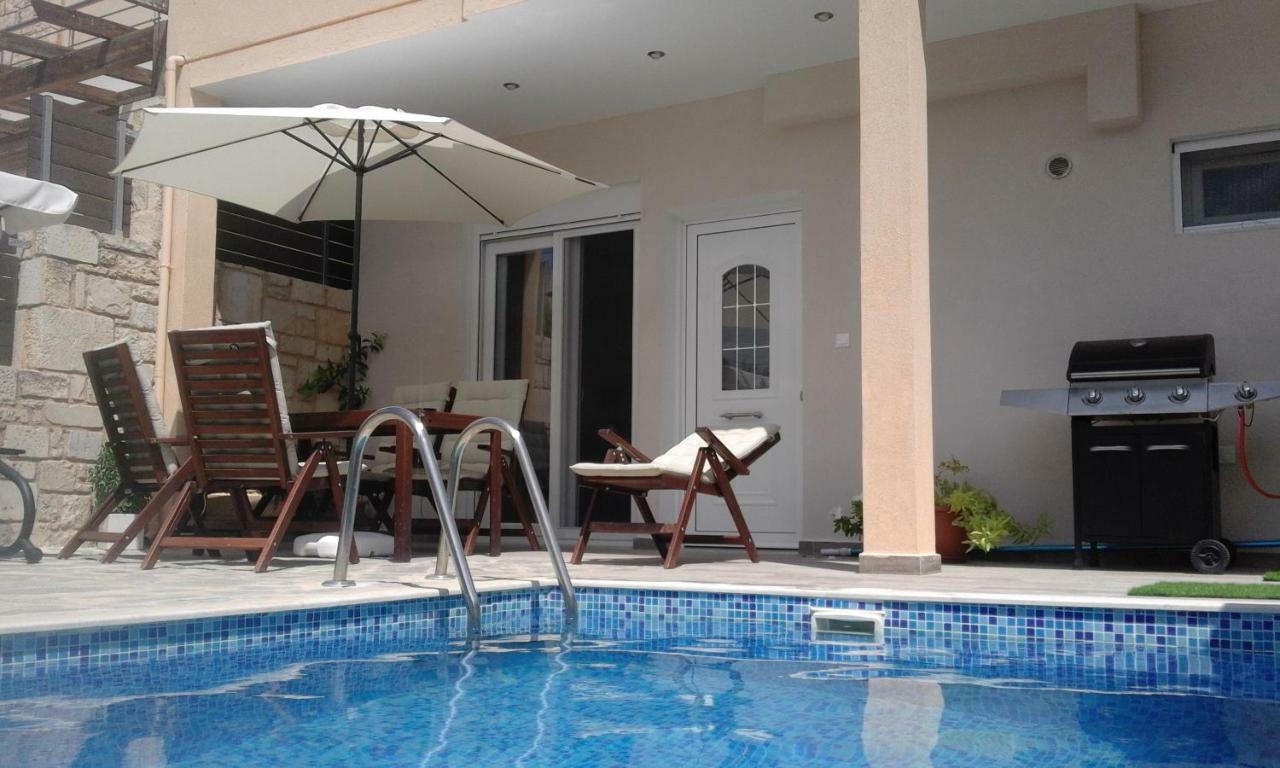 “Theeporto” Maisonette With Pool Gouves Extérieur photo